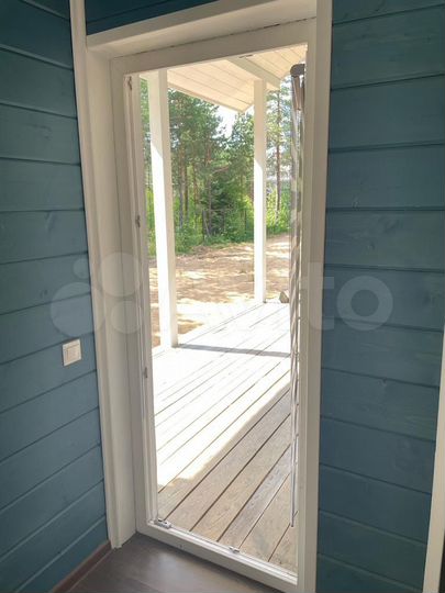 Дом 180 м² на участке 11 сот.