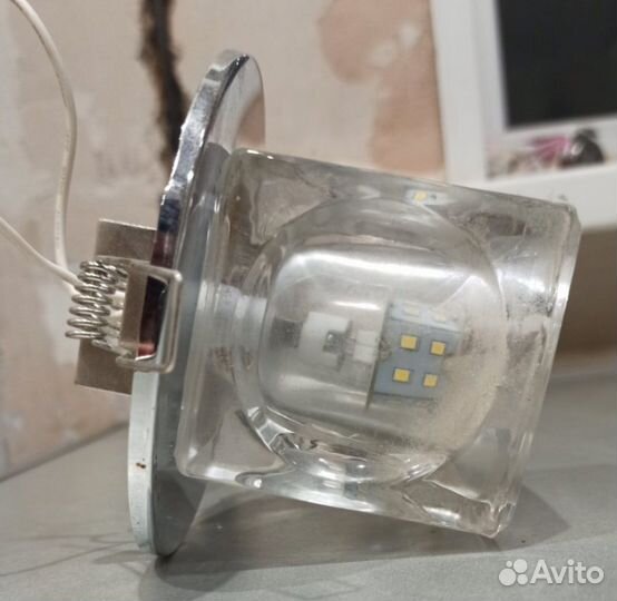 Светильник потолочный