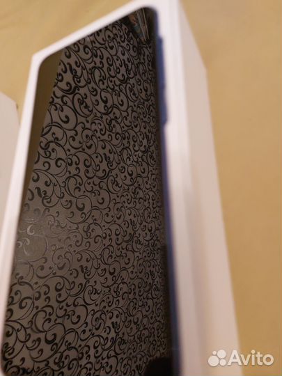 Xiaomi Mi 9 SE, 6/128 ГБ