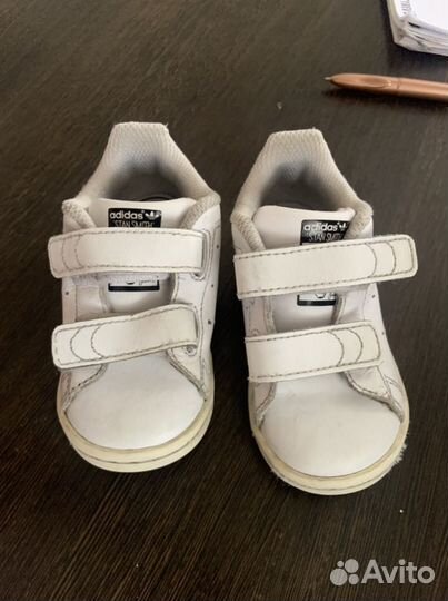 Кроссовки adidas