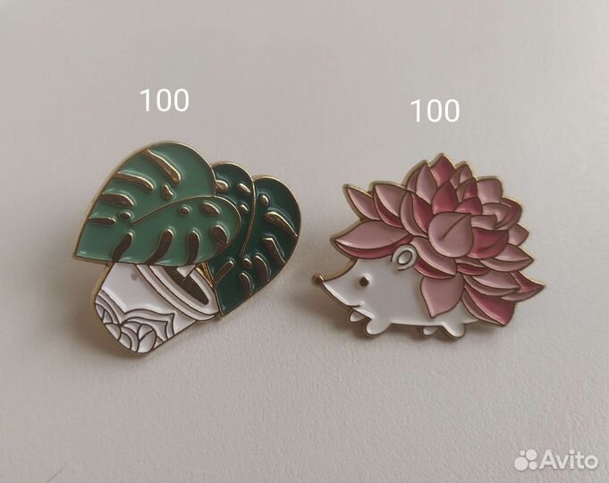 Броши и значки различные