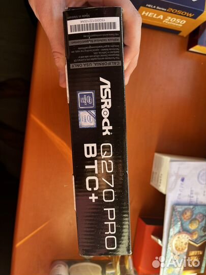 Продаю Материнскую плату на 12 карт ASRock Q270