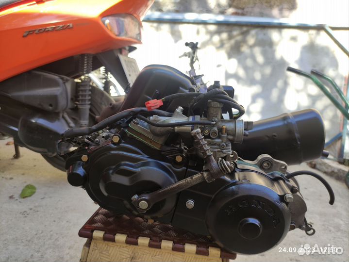 Запчасти на honda дио 27