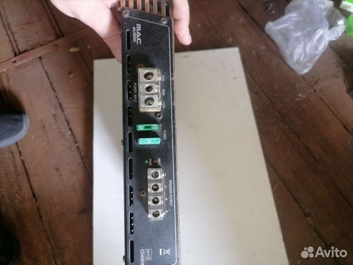 Сабвуфер с усилителем