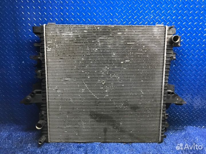 Радиатор двигателя Range Rover Sport L320