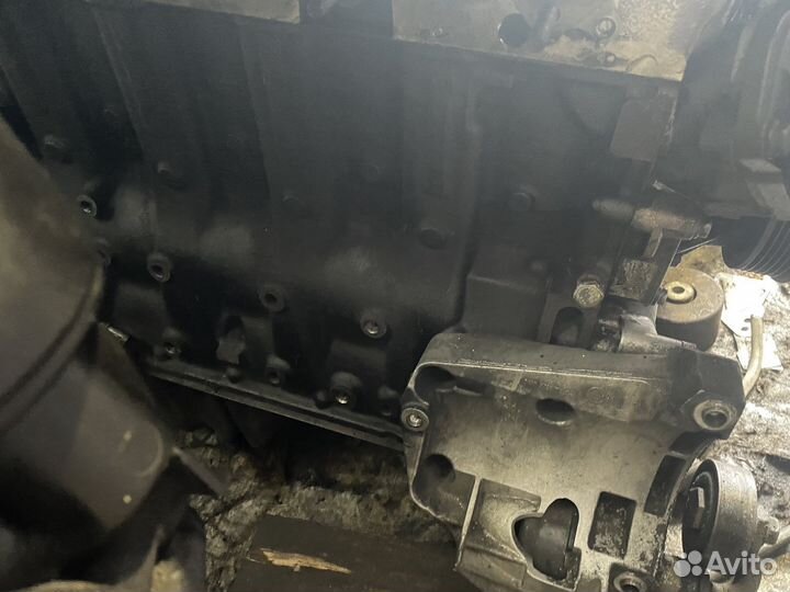 Продам столбик двигателя М57D2 3.0d