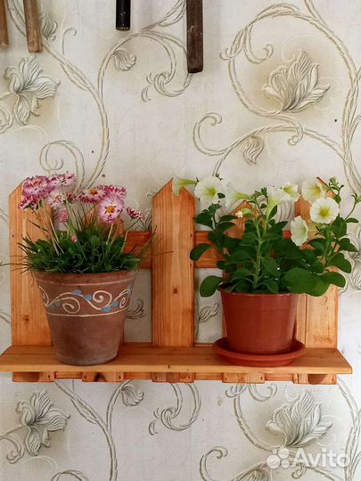 Полка для цветов