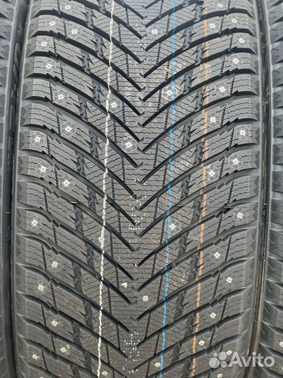 Arivo Ice Claw ARW8 275/40 R21 107T