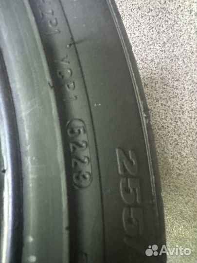 Kumho Ecsta PS91 255/40 R20 и 285/35 R20 Y