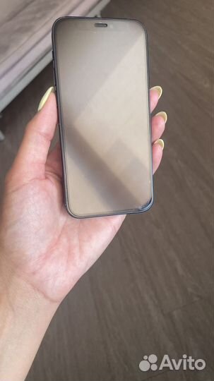 Телефон iPhone 12мини 64гб