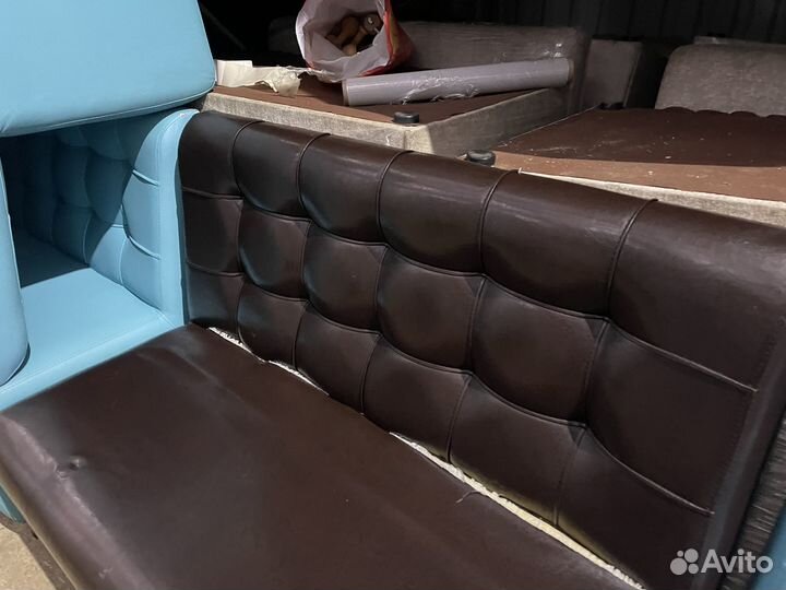 Диван коричневый экокожа 120/60/95