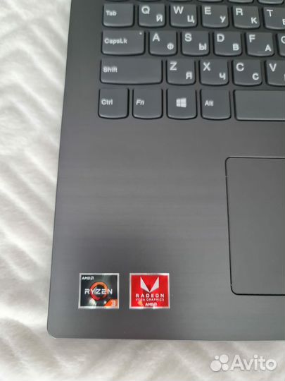 Ноутбук lenovo