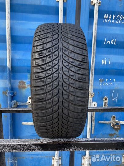 Bridgestone Blizzak LM-32 225/50 R17