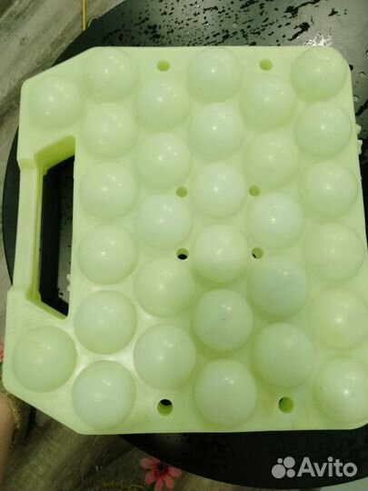 Переносной контейнер для яиц