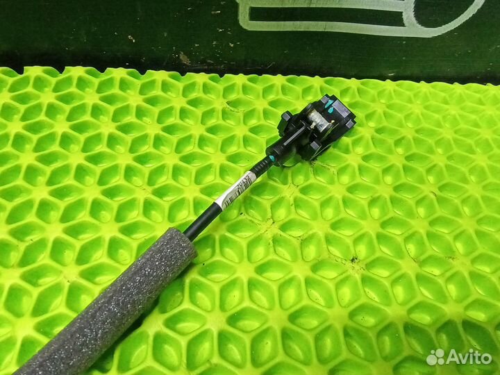 Замок двери задний правый Renault Arkana 2021