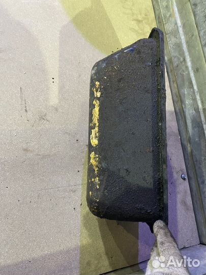 Поддон вольво 440