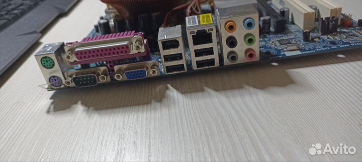 Материнская плата в сборе