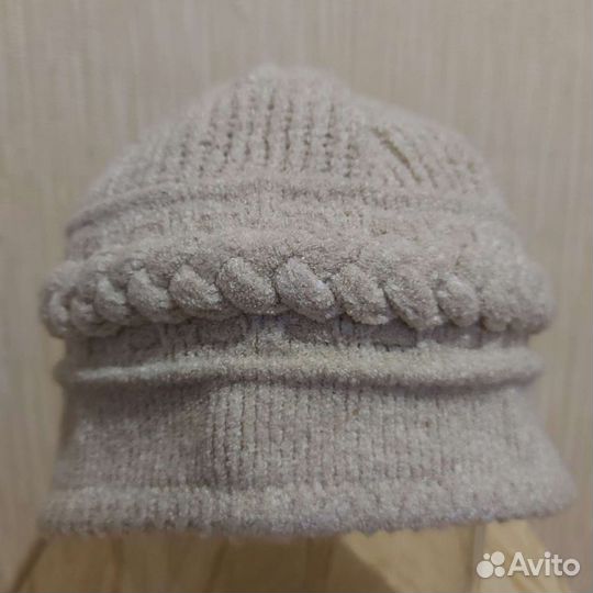Шапка вязаная женская, р.57