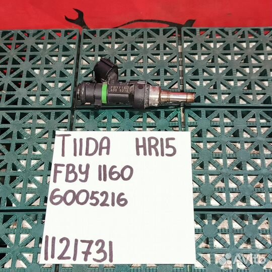 Форсунка топливная Nissan Tiida C11 HR15DE