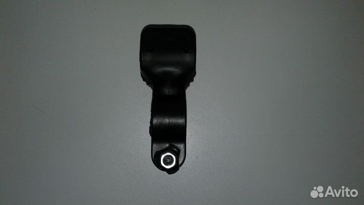 Крепление для фонарика на руль велосипеда