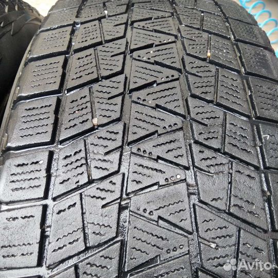 Bridgestone Blizzak DM-V1 225/65 R17