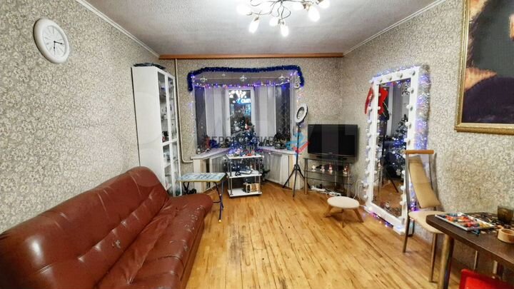 4-к. квартира, 89 м², 1/3 эт.