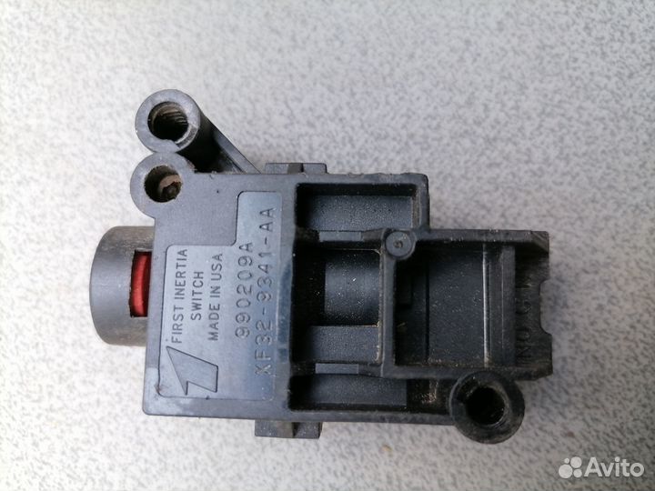 Клапан топливн.аппаратуры универсальн.XF329341AA