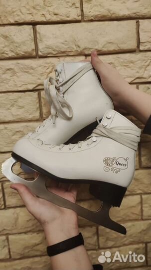 Коньки фигурные