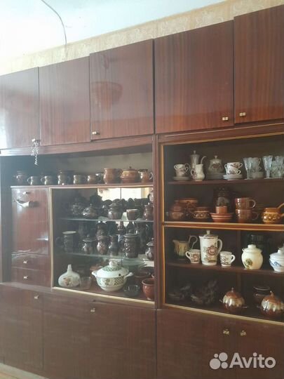 Много посуды