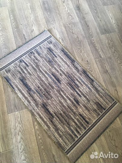 Палас новый