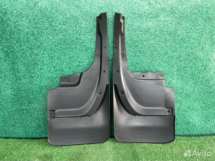 Брызговики задние Toyota Land Cruier джип 2012