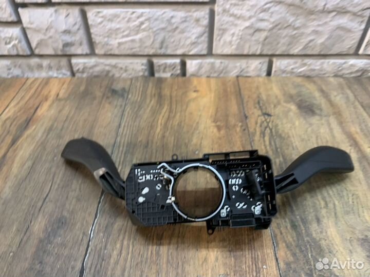 Volkswagen Polo Sedan Переключатель подрулевой