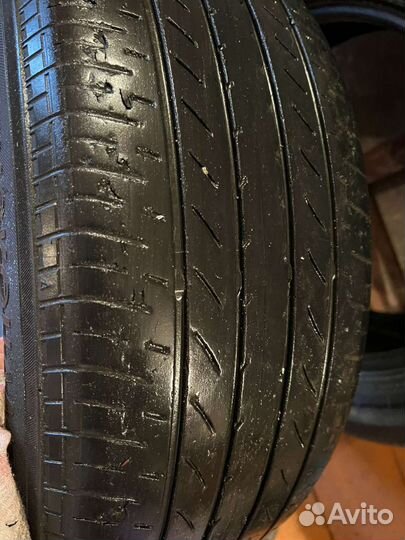 Yokohama 104ZR 215/60 R16