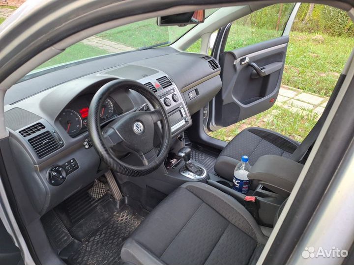 Volkswagen Touran 2.0 AMT, 2008, 370 655 км