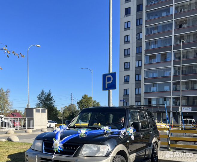 Свадебные украшения на машину