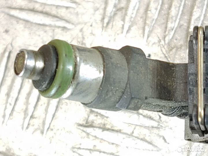 Форсунка двигателя Ford Fiesta 2008-2019