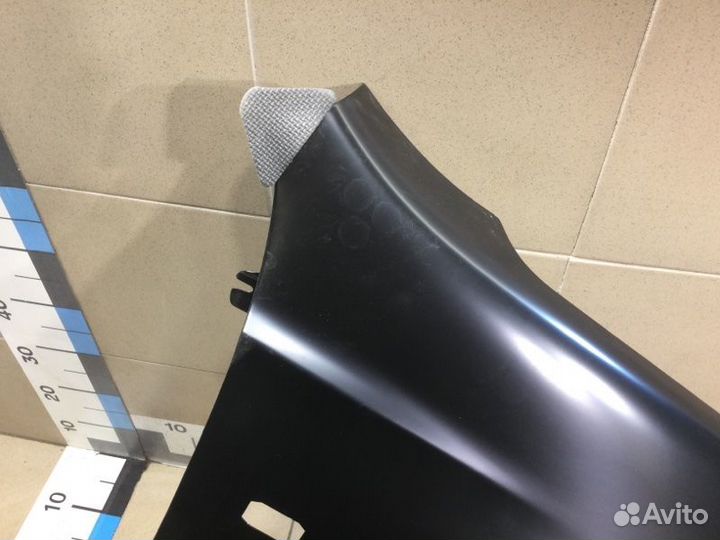 Крыло переднее правое переднее правое Nissan