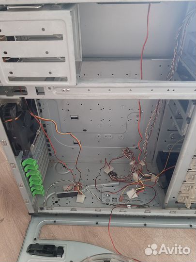 Компьютерный корпус Thermaltake Kandalf VA9000BWS