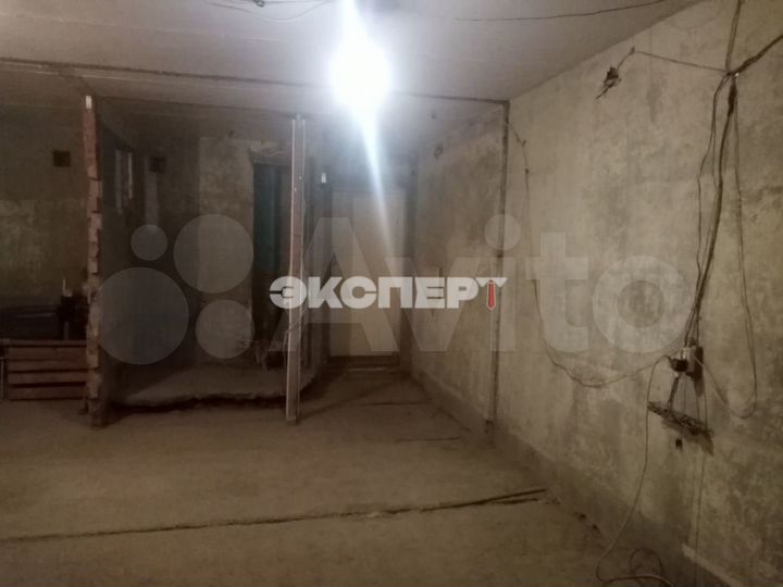 3-к. квартира, 56 м², 1/5 эт.