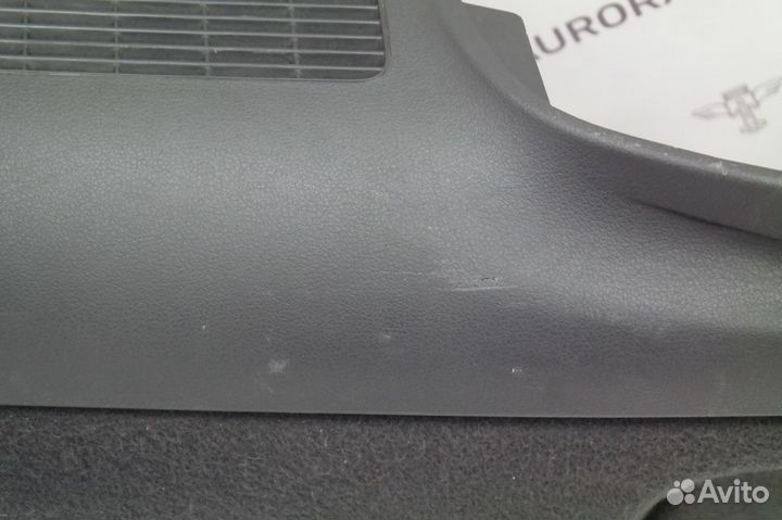 Обшивка багажника audi Q7 2009-2015