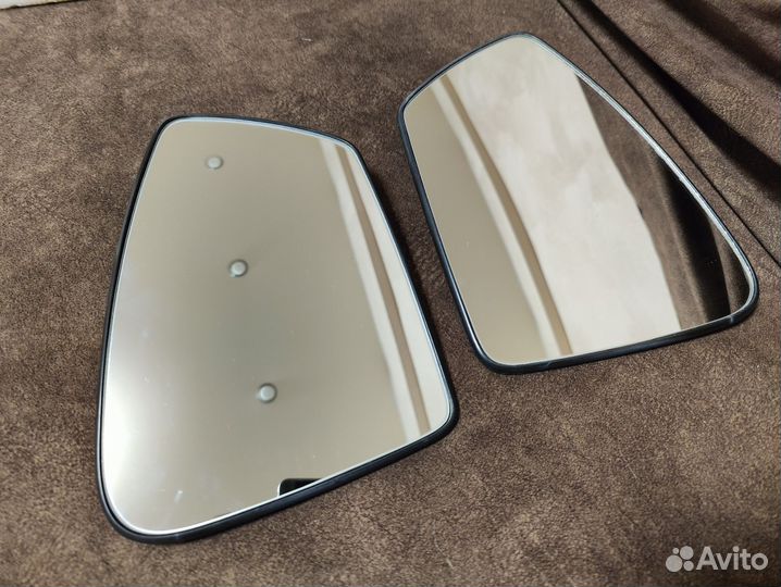 Зеркало на LADA granta