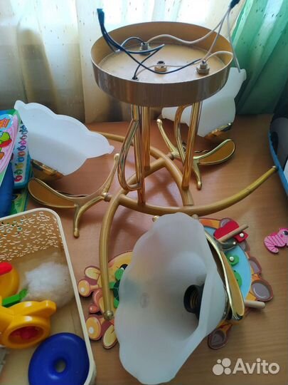 Люстра светильник бра