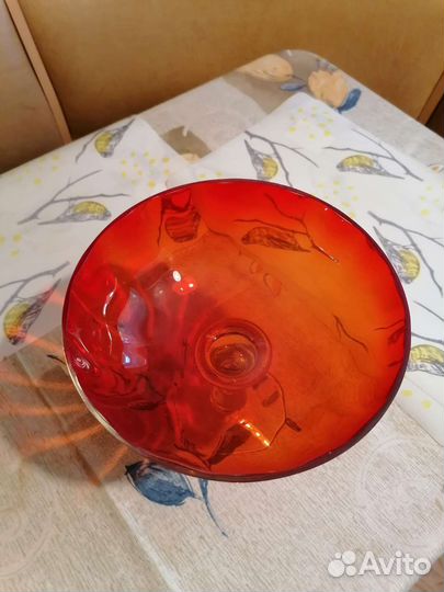 Ваза для фруктов на ножке цветное стекло СССР