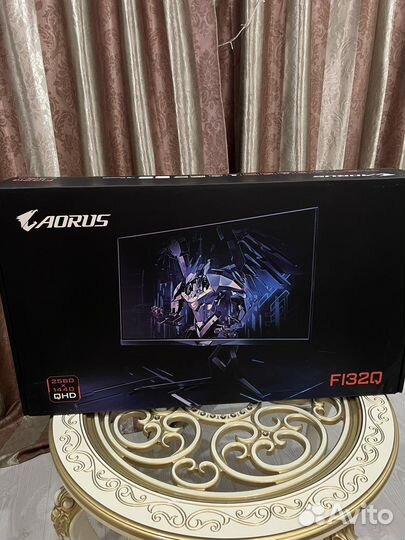 Монитор новый