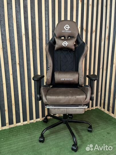 Компьютерное кресло игровое