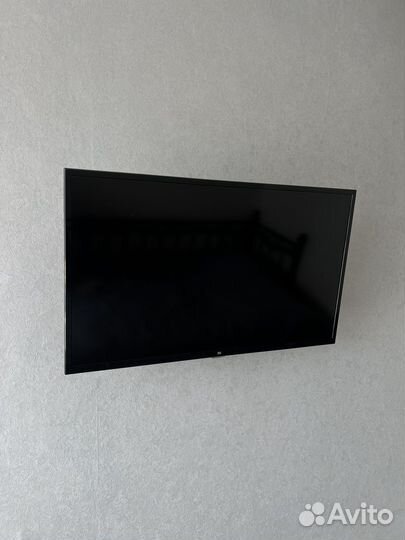 Телевизо Xiaomi Smart TV