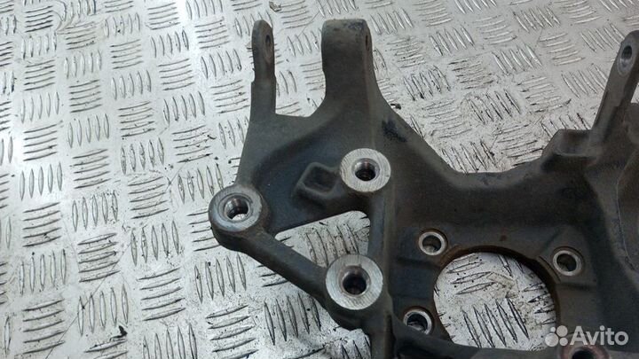 Кулак поворотный задний левый Ford Kuga 2012