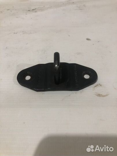 Ответная часть замка багажника ваз (LADA) kalina s