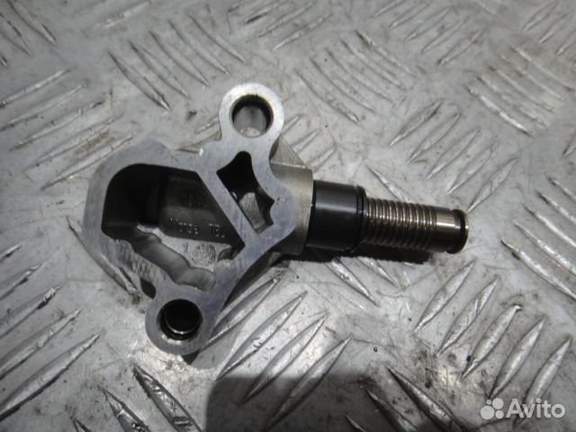 Натяжитель цепи грм Tiguan (07-16) /Passat B6 (05-11) 1.8-2.0 TSI б\у (арт. 06H109467N)