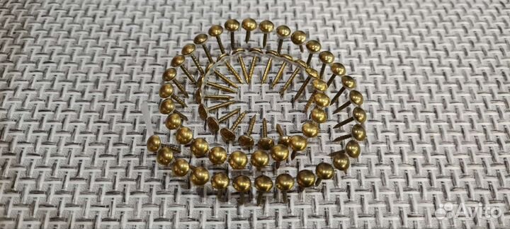 Гвоздики мебельные.Чехословакия. 5 кг